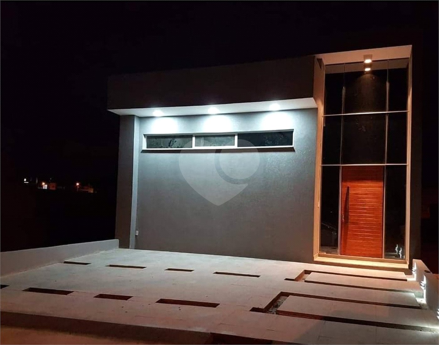 Casa à venda com 3 quartos, sendo 1 suíte,  no condomínio Mantova, Indaiatuba - SP