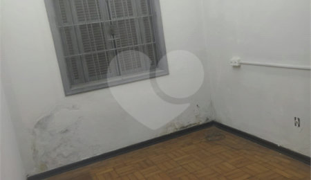 Casa Térrea à venda com 3 quartos em Campo Belo, São Paulo, SP