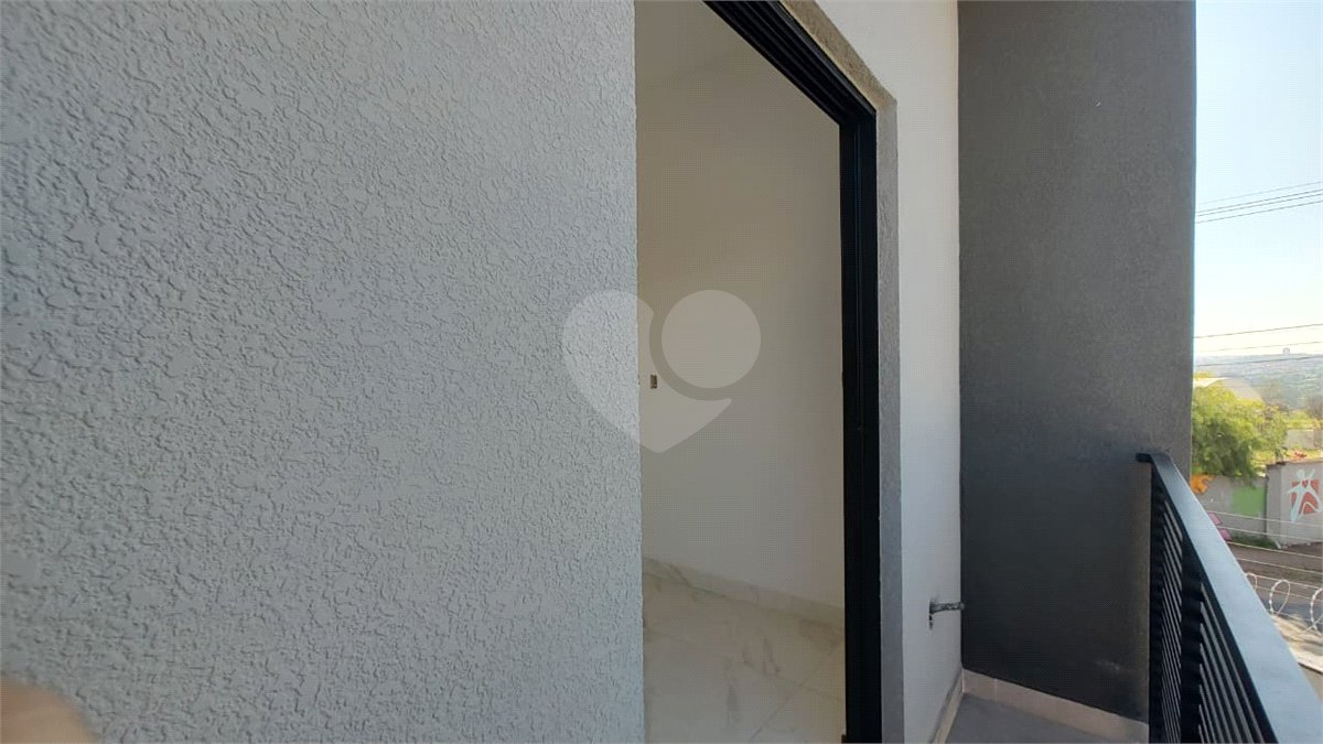 Casa de Vila à venda com 2 quartos em Wanel Ville, Sorocaba, SP