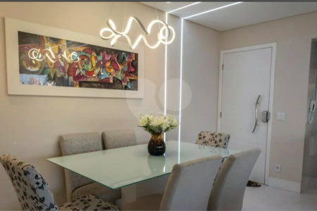 Apartamento à venda com 2 quartos, sendo 1 suíte, em Água Branca, São Paulo, SP