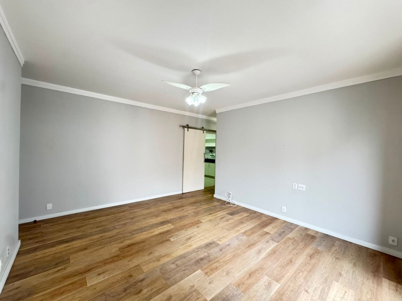 Apartamento com 2 dormitórios para alugar, 113 m² por R$ 5.900,02/mês - Gonzaga - Santos/SP