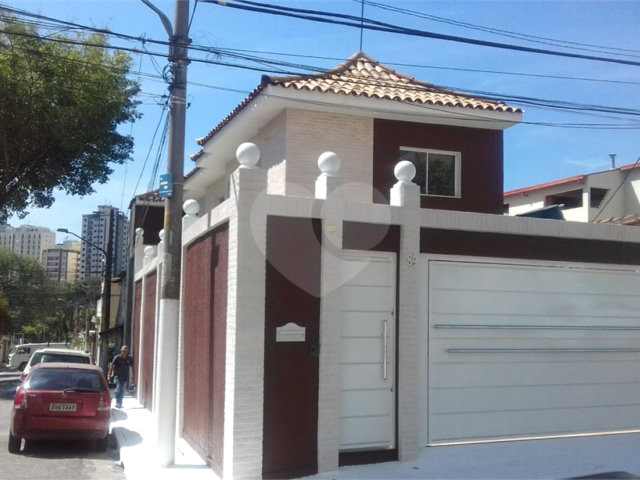Sobrado à venda com 2 quartos, sendo 3 suítes,  em Jabaquara, São Paulo, SP