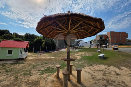 Casa à venda com 3 quartos, sendo 1 suíte,  no condomínio Jardim Residencial Villagio Ipanema I, Sorocaba - SP