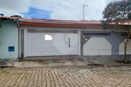 Casa de Vila à venda com 3 quartos em Jardim Santa Cruz, Salto, SP