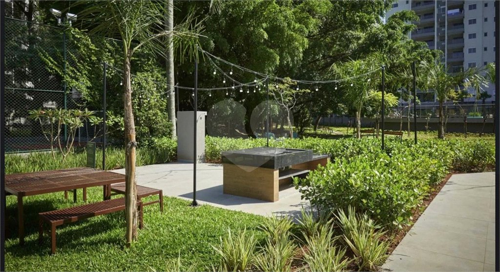 Apartamento à venda com 2 suítes em Santo Amaro, São Paulo, SP