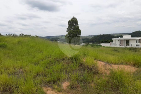 Terreno à venda no condomínio Residencial Arboretum, Vinhedo - SP