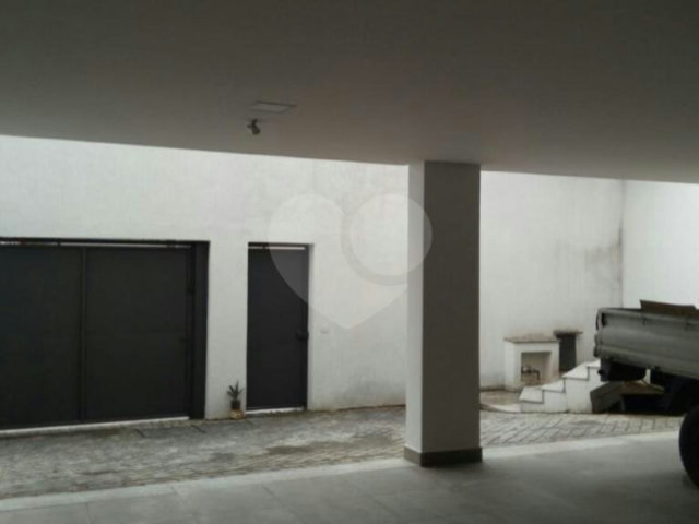 Sobrado à venda com 3 suítes em Tremembé, São Paulo, SP