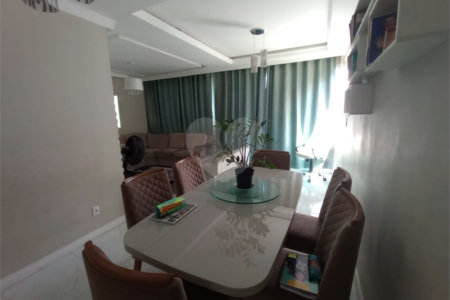 Casa à venda com 2 quartos, sendo 1 suíte, em Cosmos, Rio de Janeiro, RJ
