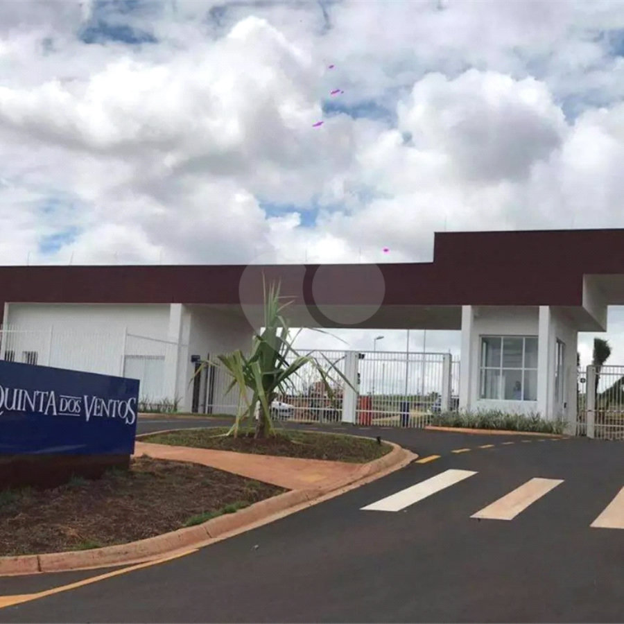 Casa à venda com 3 suítes no condomínio Quinta dos Ventos, Ribeirão Preto - SP