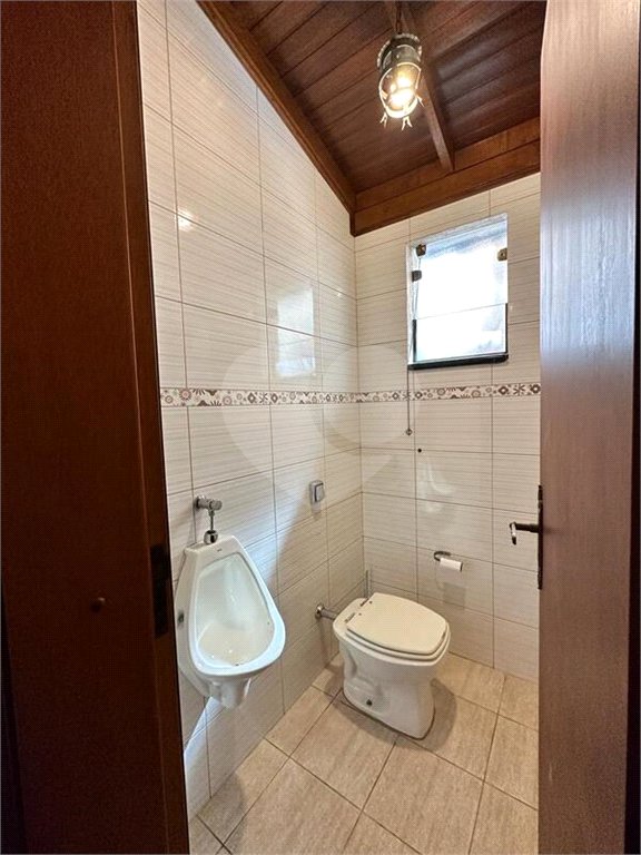 Sobrado com 5 dorm. sendo 2 suites