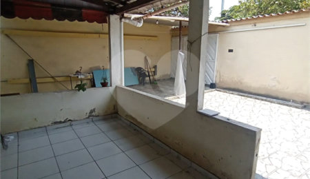 Casa Térrea à venda com 5 quartos em Santa Cruz, Rio de Janeiro, RJ