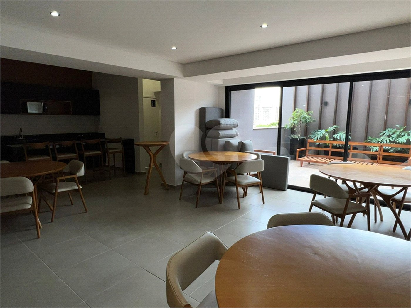 Apartamento à venda com 2 quartos, sendo 1 suíte, em Jardim Paulistano, Sorocaba, SP