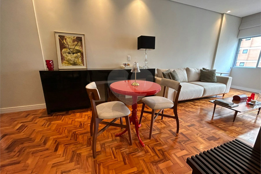 Apartamento à venda com 2 quartos, sendo 1 suíte, em Cerqueira Cesar, São Paulo, SP