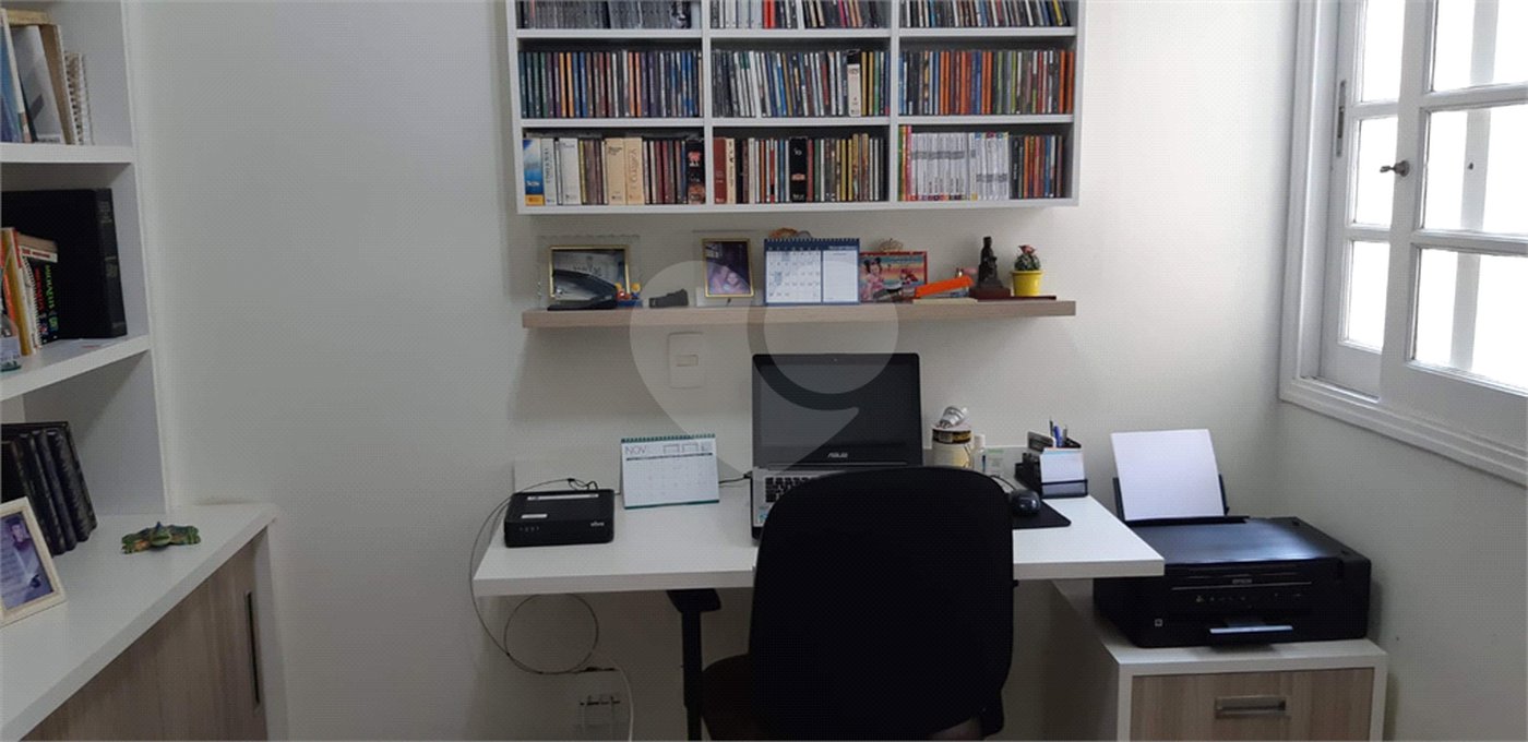 Casa à venda com 3 quartos, sendo 1 suíte, no condomínio Reserva das Flores - Casas, Guarulhos - SP