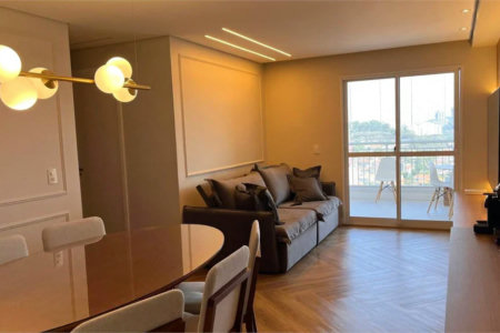 Apartamento à venda com 4 quartos, sendo 1 suíte,  em Jardim Vazani, São Paulo, SP