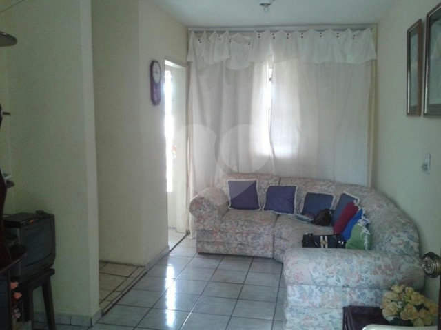 Sobrado à venda com 3 quartos em Vila Nova Cachoeirinha, São Paulo, SP