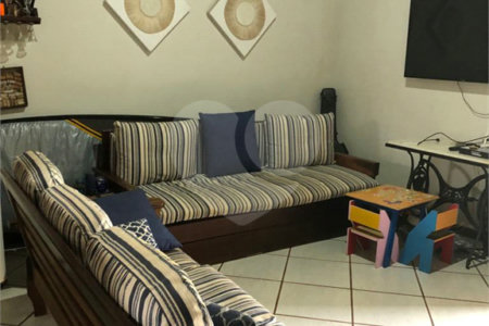 Casa à venda com 3 quartos, sendo 1 suíte, em Marina, Armação dos Búzios, RJ