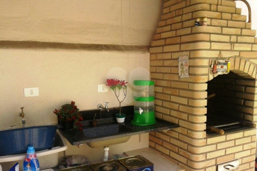 Sobrado à venda com 3 quartos em Vila Nova Mazzei, São Paulo, SP