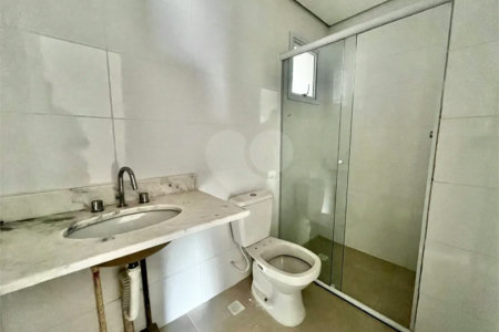 Apartamento à venda com 3 quartos, sendo 1 suíte,  em Vila Macia, Itapetininga, SP