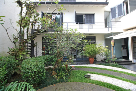 Sobrado à venda com 3 quartos, sendo 1 suíte, em Butantã, São Paulo, SP