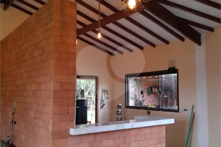 Chácara à venda com 2 quartos, sendo 1 suíte,  no Centro, Gramadinho, SP