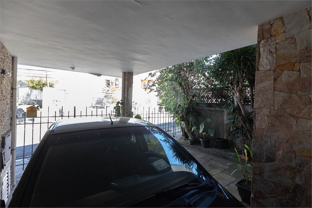 Sobrado à venda com 3 quartos, sendo 1 suíte,  em Jardim Ataliba Leonel, São Paulo, SP