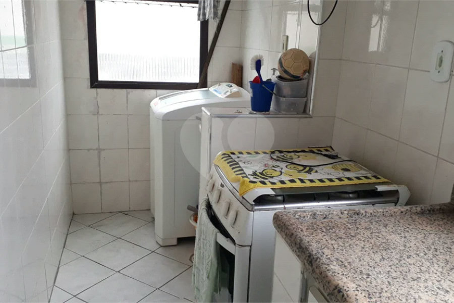 Apartamento à venda com 2 quartos, sendo 1 suíte, em Caiçara, Praia Grande, SP