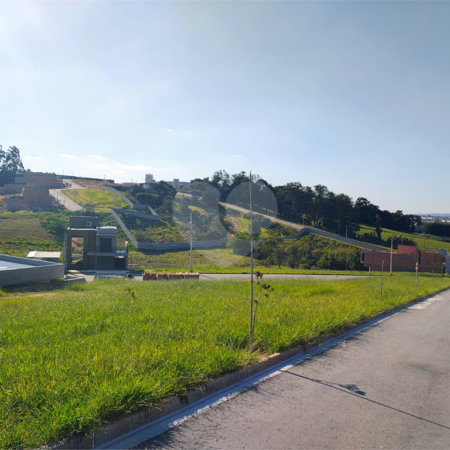 Terreno à venda no condomínio Lago Azul, Jundiaí - SP