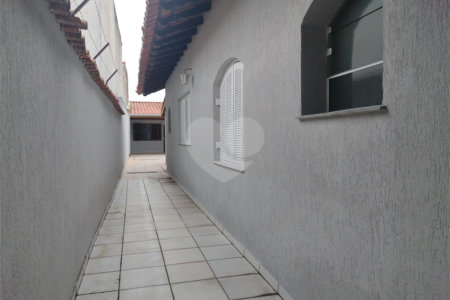 Casa à venda com 3 quartos, sendo 1 suíte,  em Mogi Moderno, Mogi das Cruzes, SP