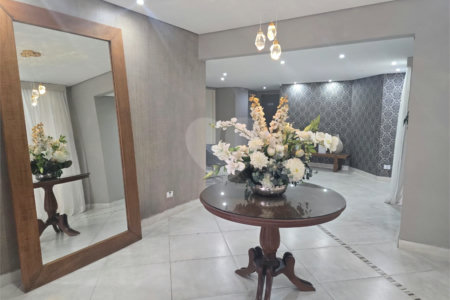 Apartamento à venda com 3 quartos, sendo 1 suíte, em Santa Teresinha, São Paulo, SP