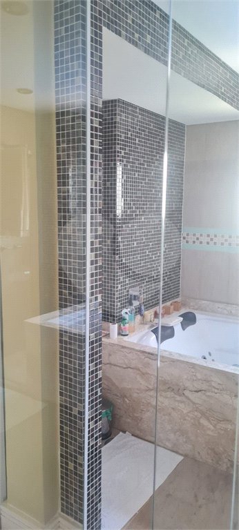 Apartamento à venda com 3 quartos, sendo 1 suíte, em Higienópolis, São Paulo, SP