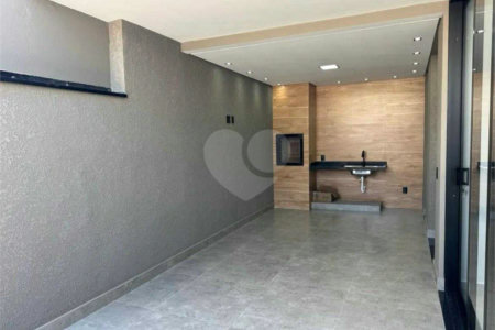 Casa à venda com 3 quartos, sendo 1 suíte,  no condomínio Terras de São Francisco, Sorocaba - SP