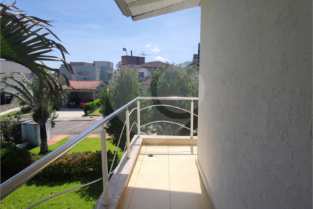 Casa à venda com 3 suítes no condomínio Residencial Suzano, Suzano - SP