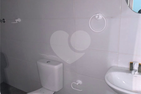 Casa à venda ou para alugar com 6 quartos, sendo 3 suítes,  em Jardim Vila Rica, São Paulo, SP