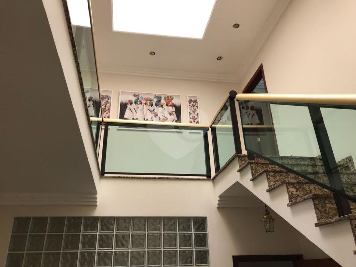 Sobrado à venda com 7 quartos, sendo 6 suítes, em Jardim Franca, São Paulo, SP