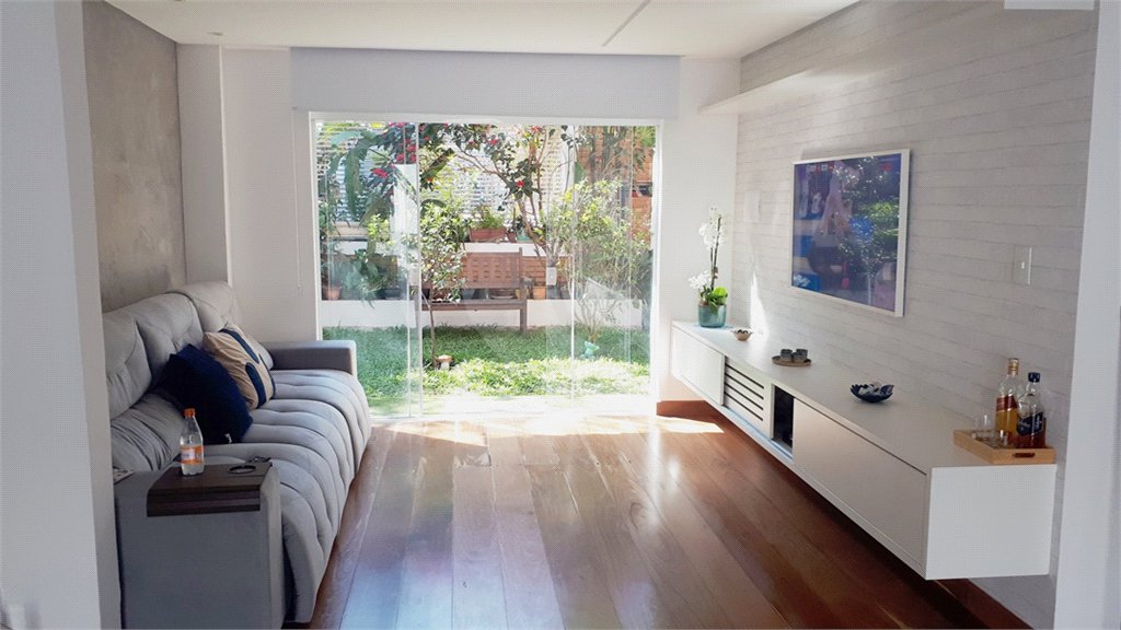 Casa à venda com 3 quartos, sendo 1 suíte, em Tremembé, São Paulo, SP