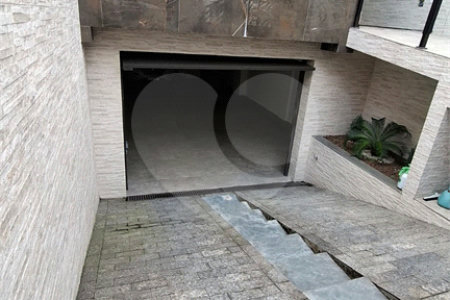 Sobrado à venda com 3 quartos, sendo 1 suíte, em Vila Constança, São Paulo, SP