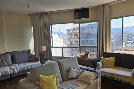 Apartamento à venda com 4 quartos, sendo 1 suíte, em Tijuca, Rio de Janeiro, RJ