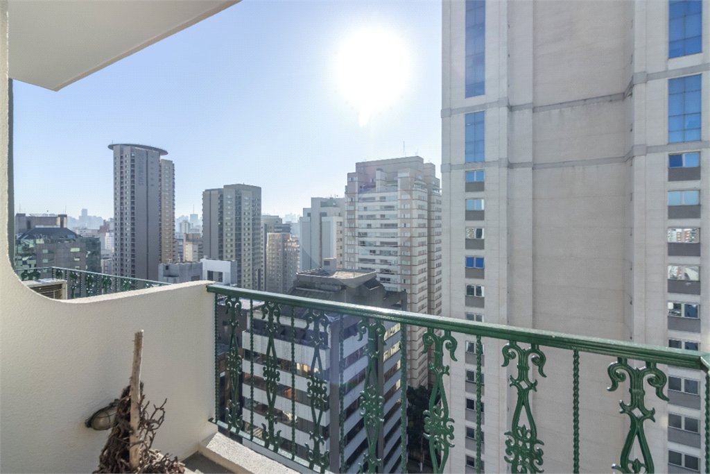 Apartamento à venda com 2 quartos, sendo 1 suíte,  em Itaim Bibi, São Paulo, SP