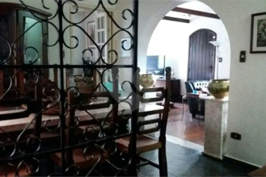 Casa à venda com 4 quartos, sendo 3 suítes, em Tremembé, São Paulo, SP
