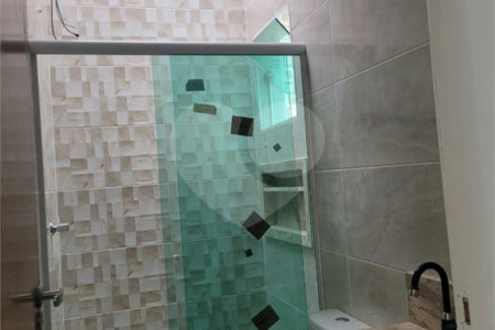 Sobrado à venda com 3 quartos, sendo 1 suíte, em Parque Residencial Oratorio, São Paulo, SP