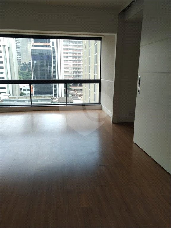 Apartamento à venda com 1 quarto em Vila Olímpia, São Paulo, SP