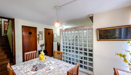 Sobrado à venda com 3 quartos, sendo 1 suíte,  em Vila Monumento, São Paulo, SP