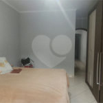 Casa à venda com 4 quartos, sendo 3 suítes, em Jardim Vila Galvão, Guarulhos, SP