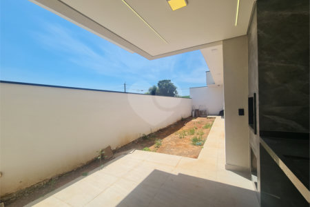 Casa à venda com 3 quartos, sendo 2 suítes, no condomínio Reserva Ipanema I, Sorocaba - SP