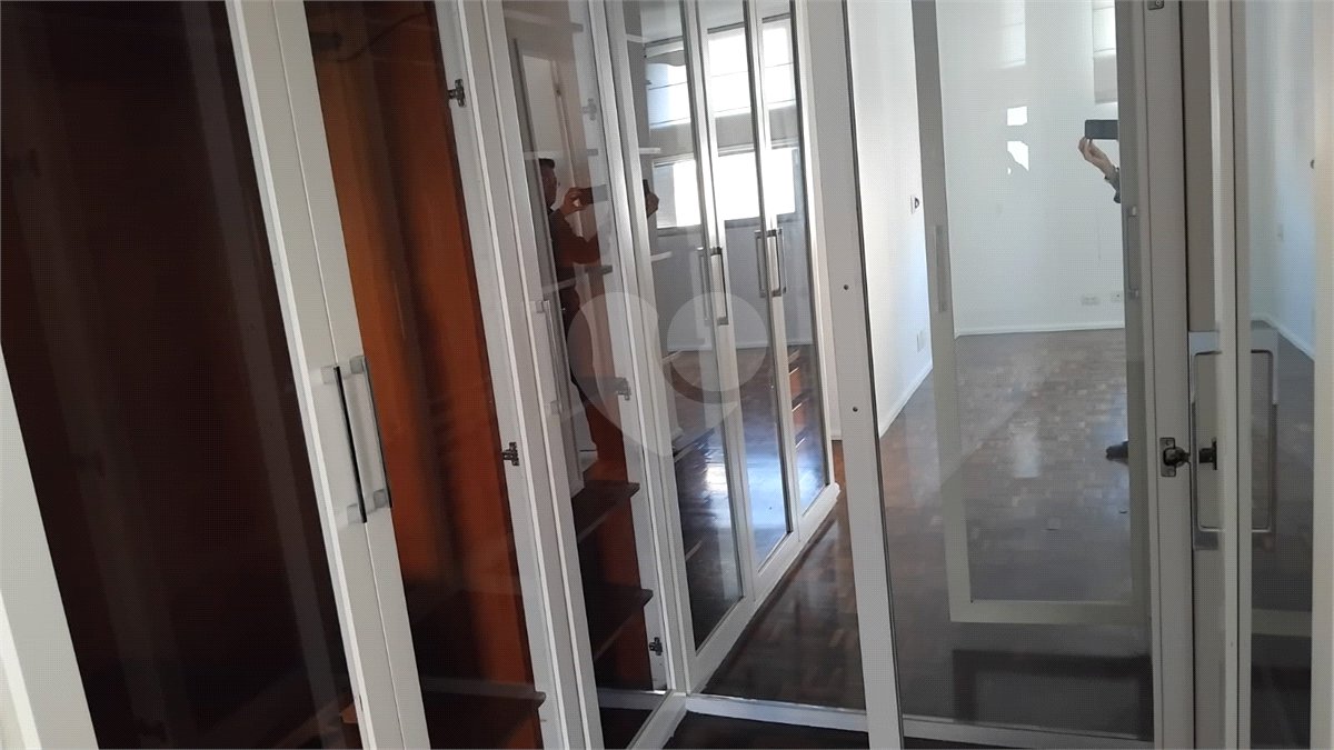 Apartamento à venda ou para alugar com 3 quartos, sendo 1 suíte, em Itaim Bibi, São Paulo, SP