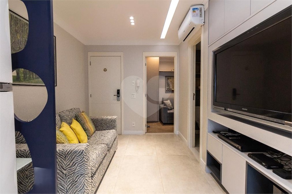 Apartamento à venda ou para alugar com 2 quartos, sendo 1 suíte, em Vila Gertrudes, São Paulo, SP