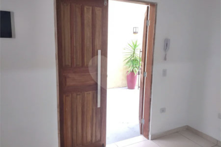 Apartamento à venda com 2 quartos em Reneville, Mairinque, SP