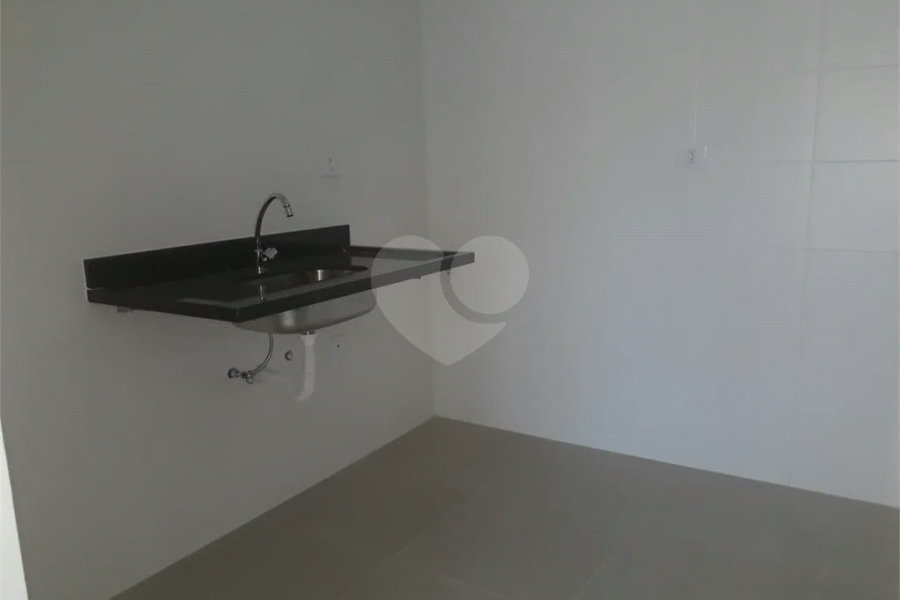 Casa à venda com 2 suítes no condomínio martinha, São Paulo - SP