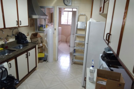 Apartamento à venda com 4 quartos, sendo 2 suítes, em Tijuca, Rio de Janeiro, RJ